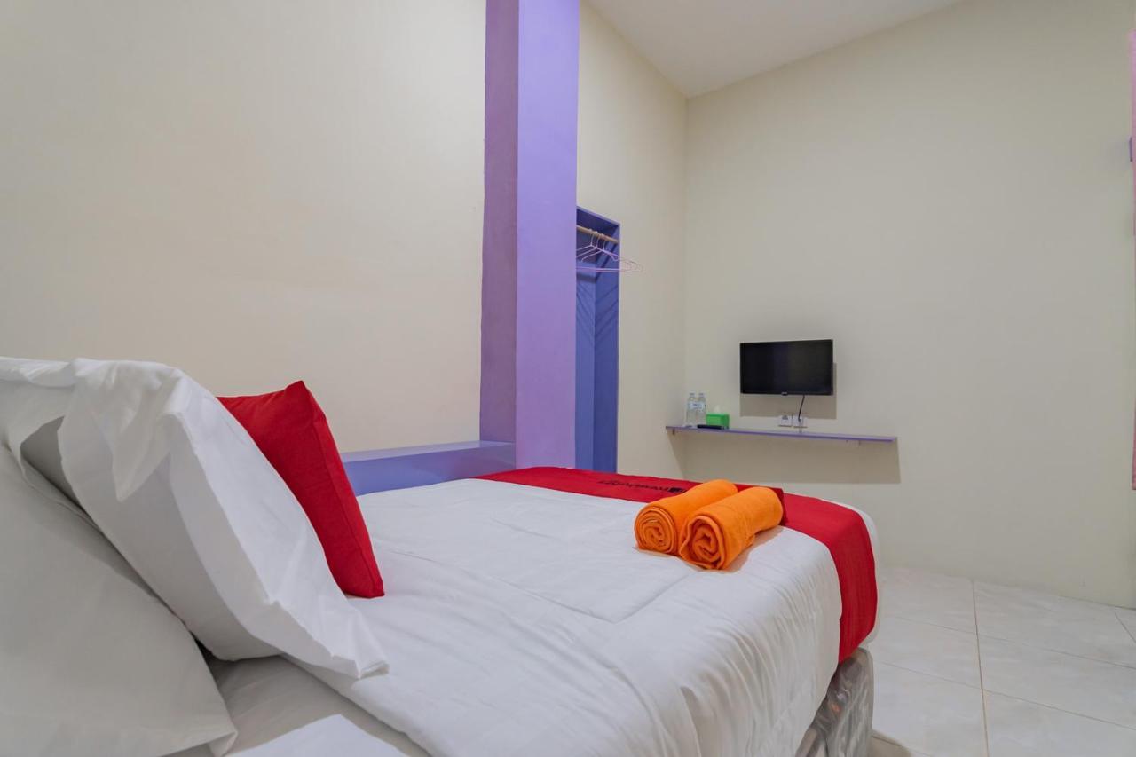 Reddoorz Near Trans Studio Bandung 3 מראה חיצוני תמונה