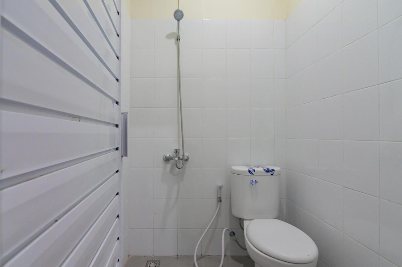 Reddoorz Near Trans Studio Bandung 3 מראה חיצוני תמונה
